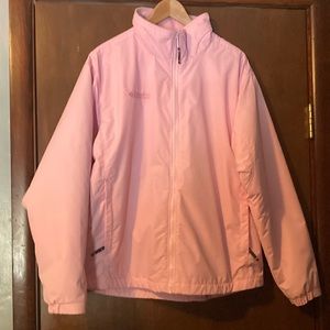 Columbia XL Women’s Pink Jacket with nylon shell and fleece inside